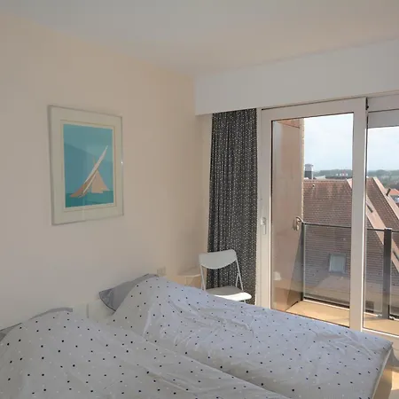 아파트 With Views Of Sailing Club 크노케-하이스트